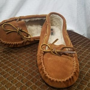 Minnetonka Moccasin Slippers